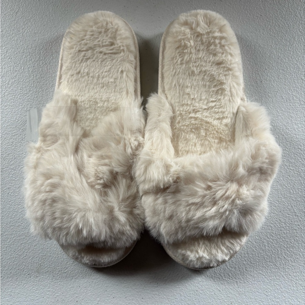 New! Plush Cream Women's Slippers